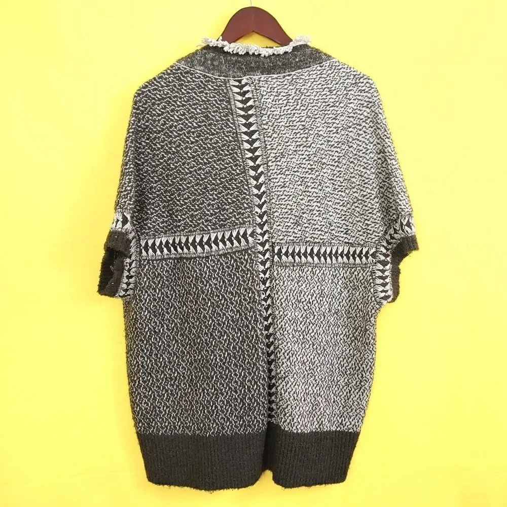 Angel of The North Shrug Fringe Cardigan Sweater Grey White Button XS Oversized